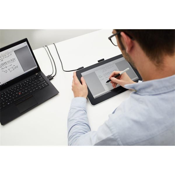 Wacom One 13\" -  Display Creativo Con Penna - Wacom - WCM.DTC133W0B