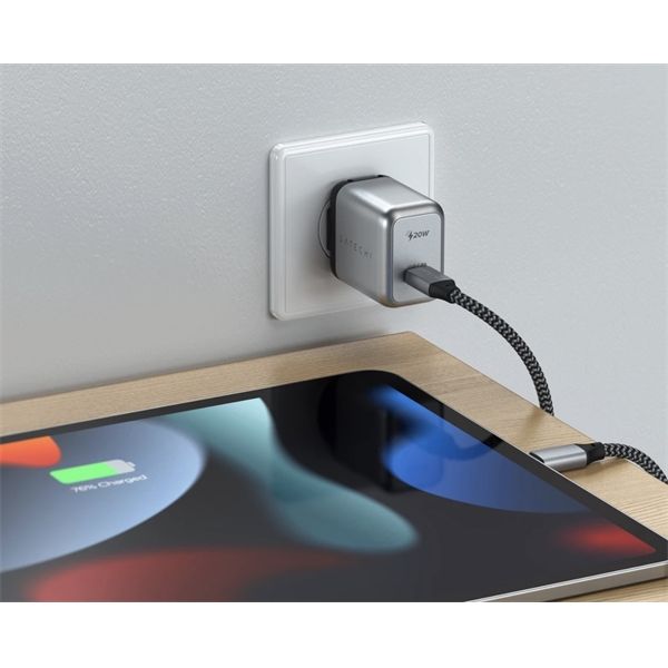 Caricabatterie Da Muro Usb-c 20w - Satechi - STC.ST-UC20WCM-EU
