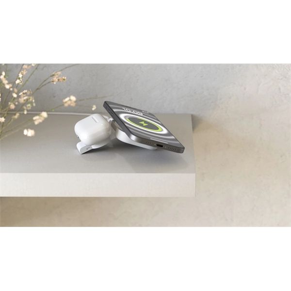 2 In 1 Magsafe Watch Travel Charger - Zens - ZNS.ZEDC24W
